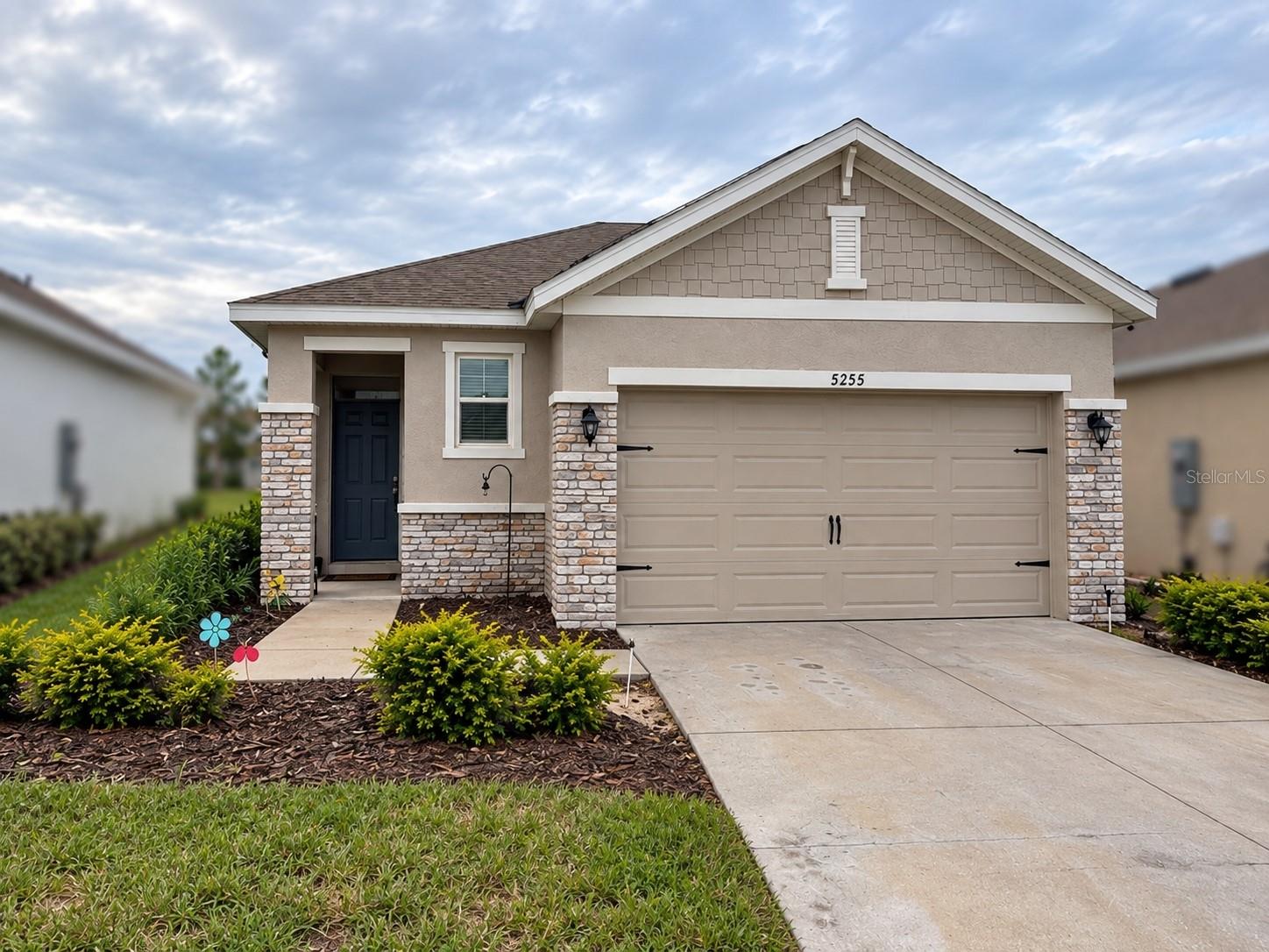 5255 Sunshine Dr Property Photo 2