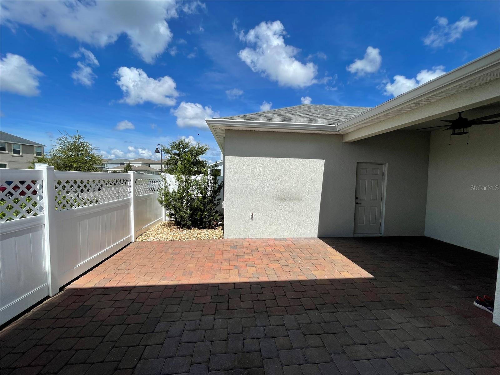 11800 Metaphor Aly Property Photo 4
