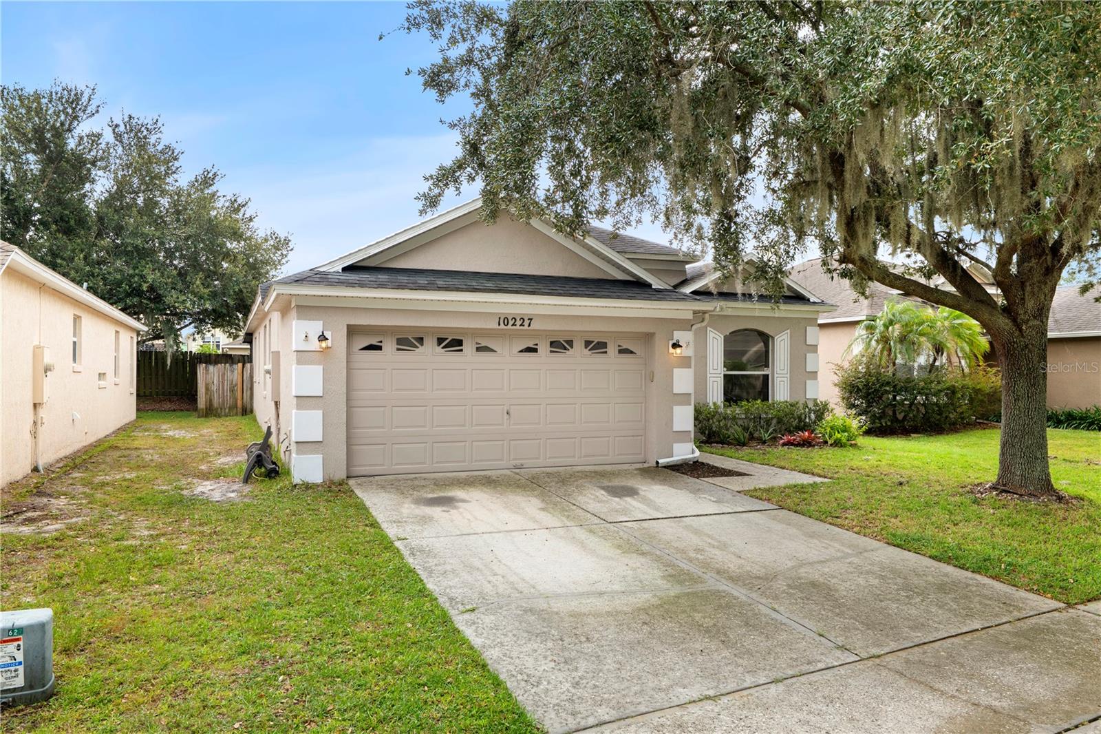 10227 Andover Point Cir Property Photo 1