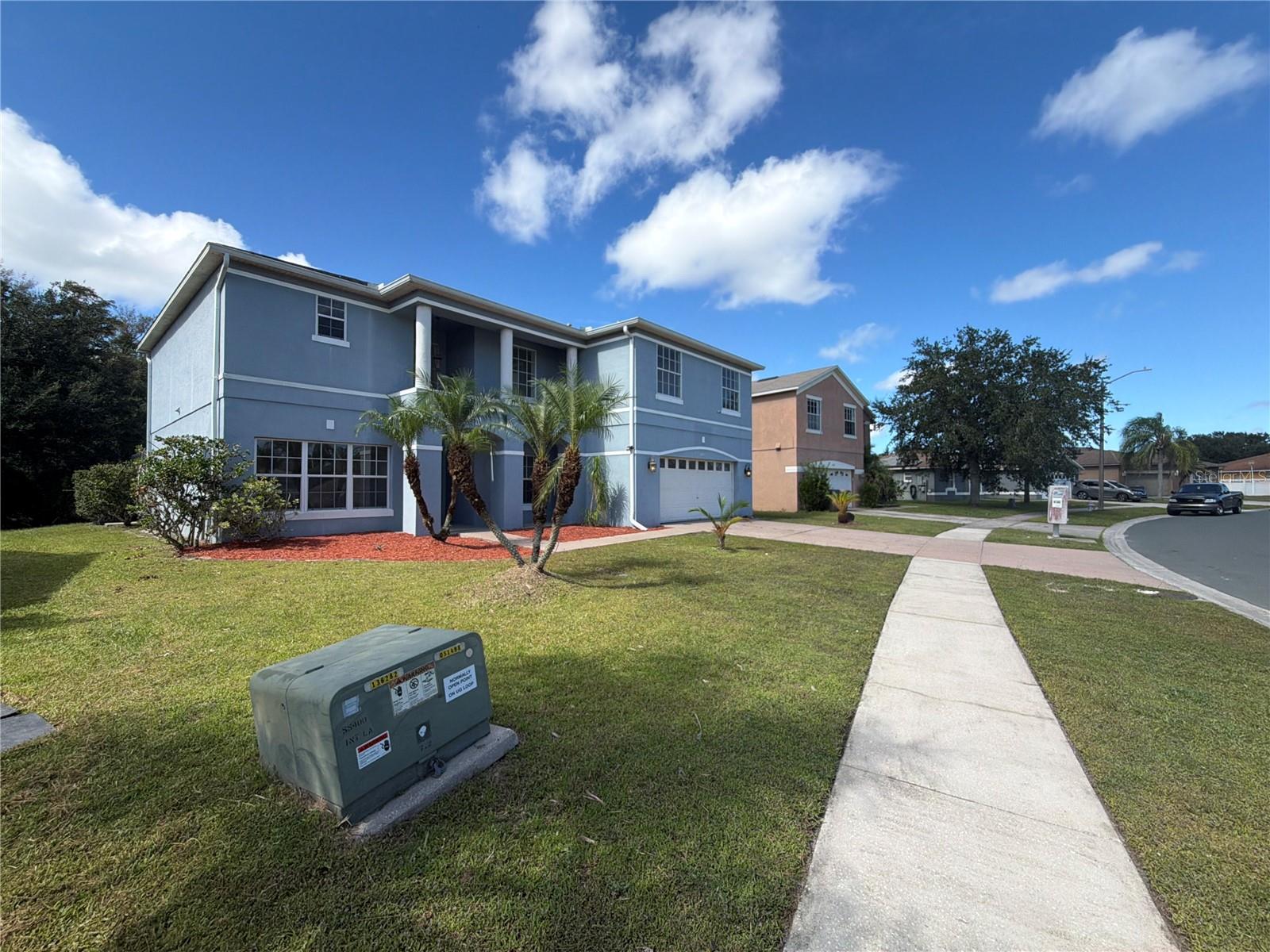 2541 Jasmine Trace Dr Property Photo 27