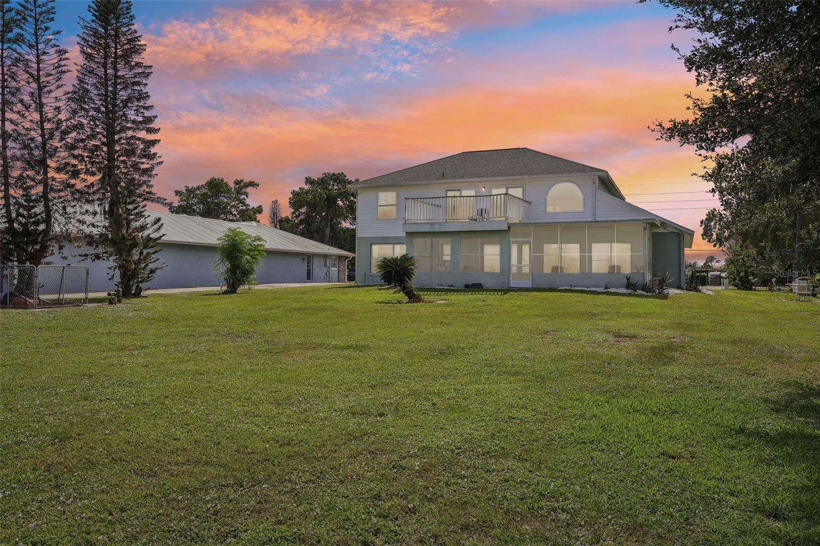 3480 Lakeshore Blvd Property Photo 52