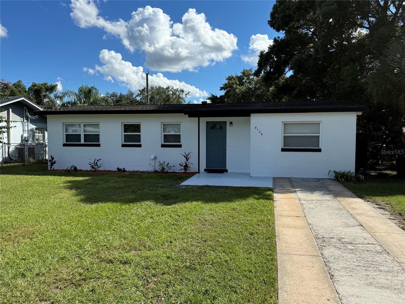 8126 Castinango St Property Photo 2