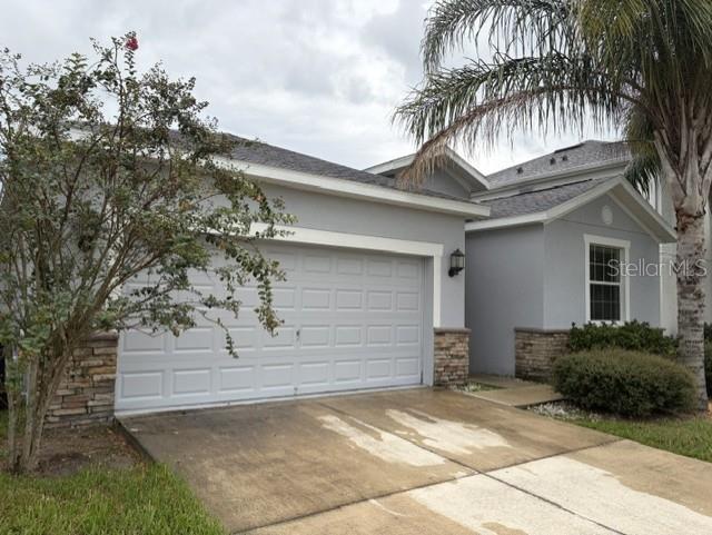 1574 Thetford Circle Cir Property Photo 3