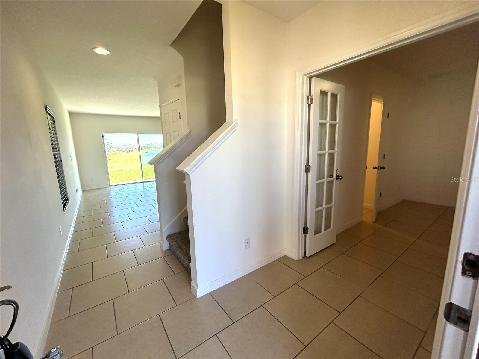 5082 Royal Point Ave Property Photo 9