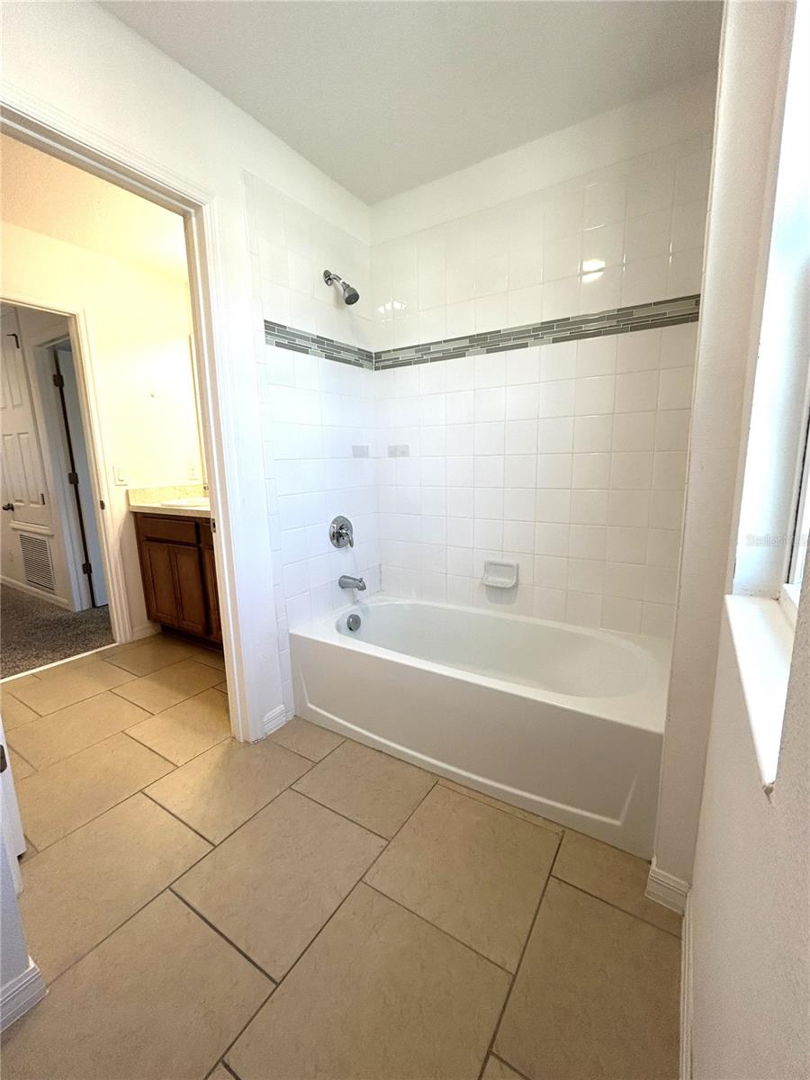 5082 Royal Point Ave Property Photo 28