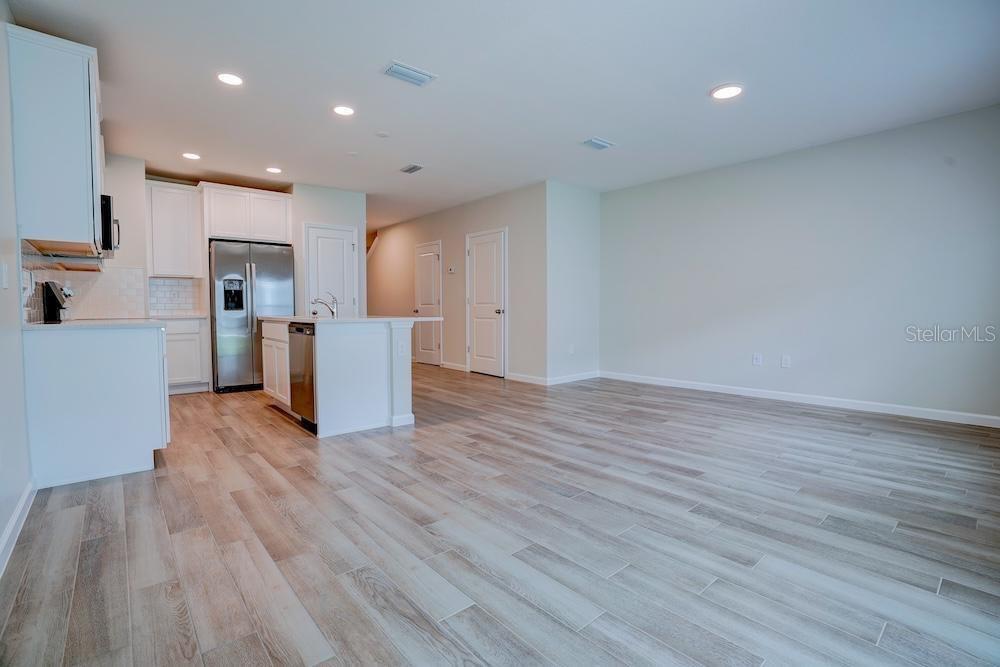 14839 Harvest St Property Photo 3