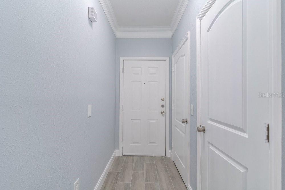 8842 Villa View Cir #106 Property Photo 2