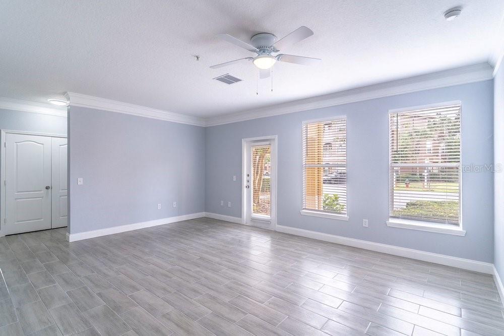 8842 Villa View Cir #106 Property Photo 12