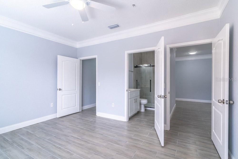 8842 Villa View Cir #106 Property Photo 14