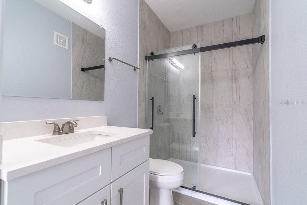 8842 Villa View Cir #106 Property Photo 17