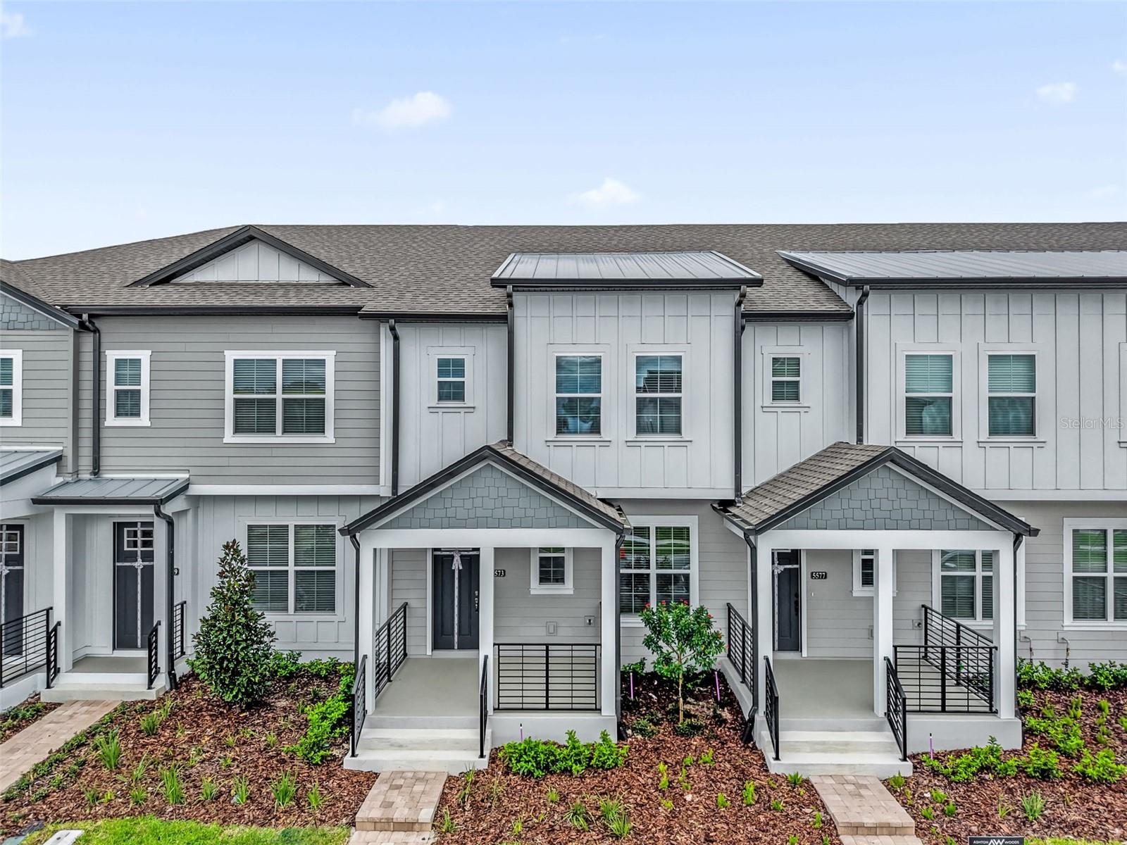 5573 Lemon Orchard Bnd Property Photo 1