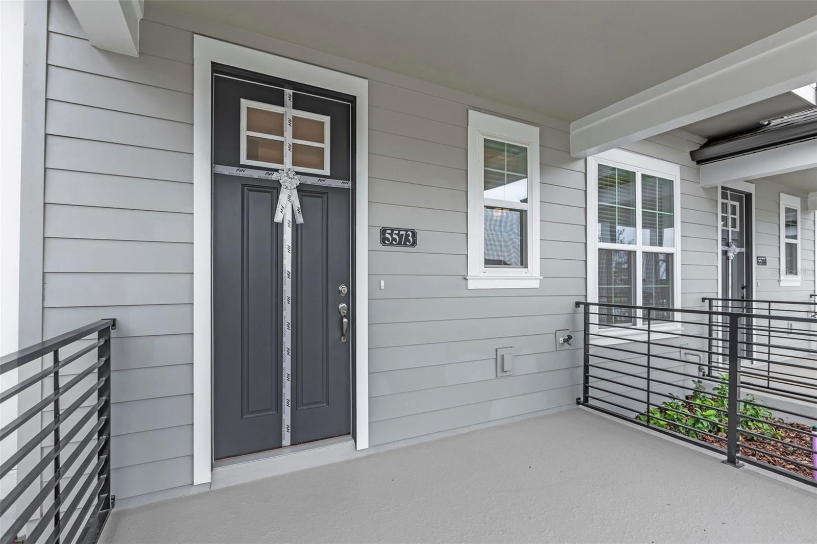 5573 Lemon Orchard Bnd Property Photo 3
