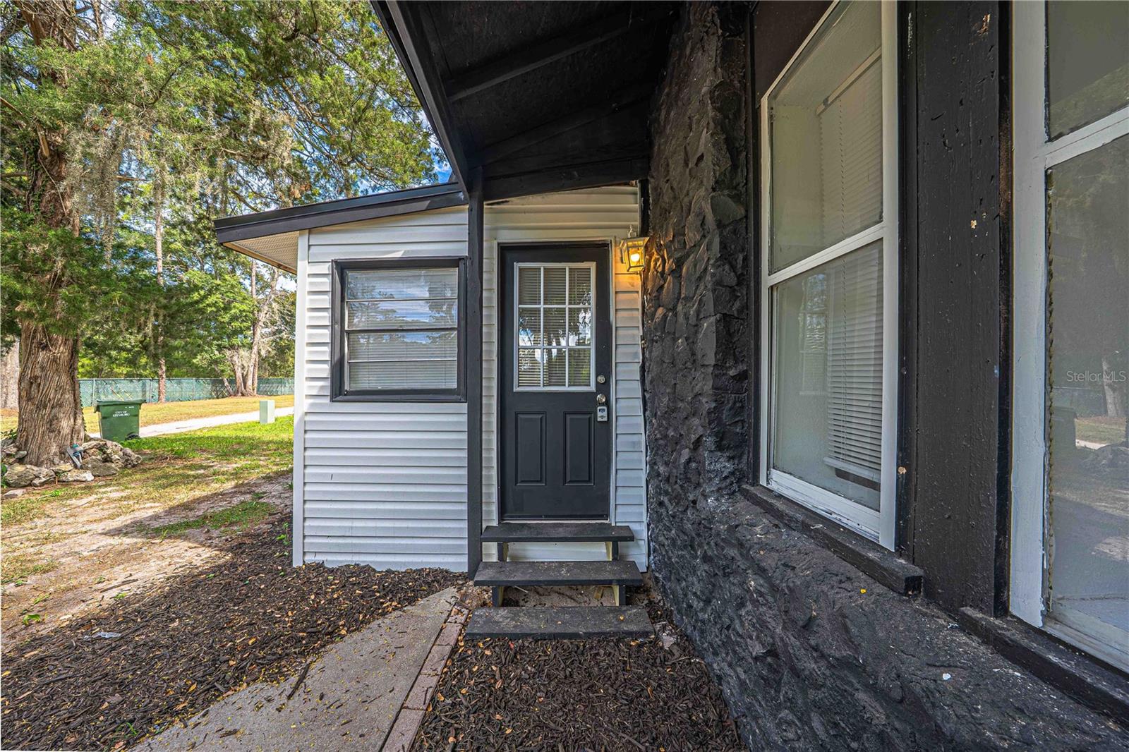 2331 Westside Dr Property Photo 4