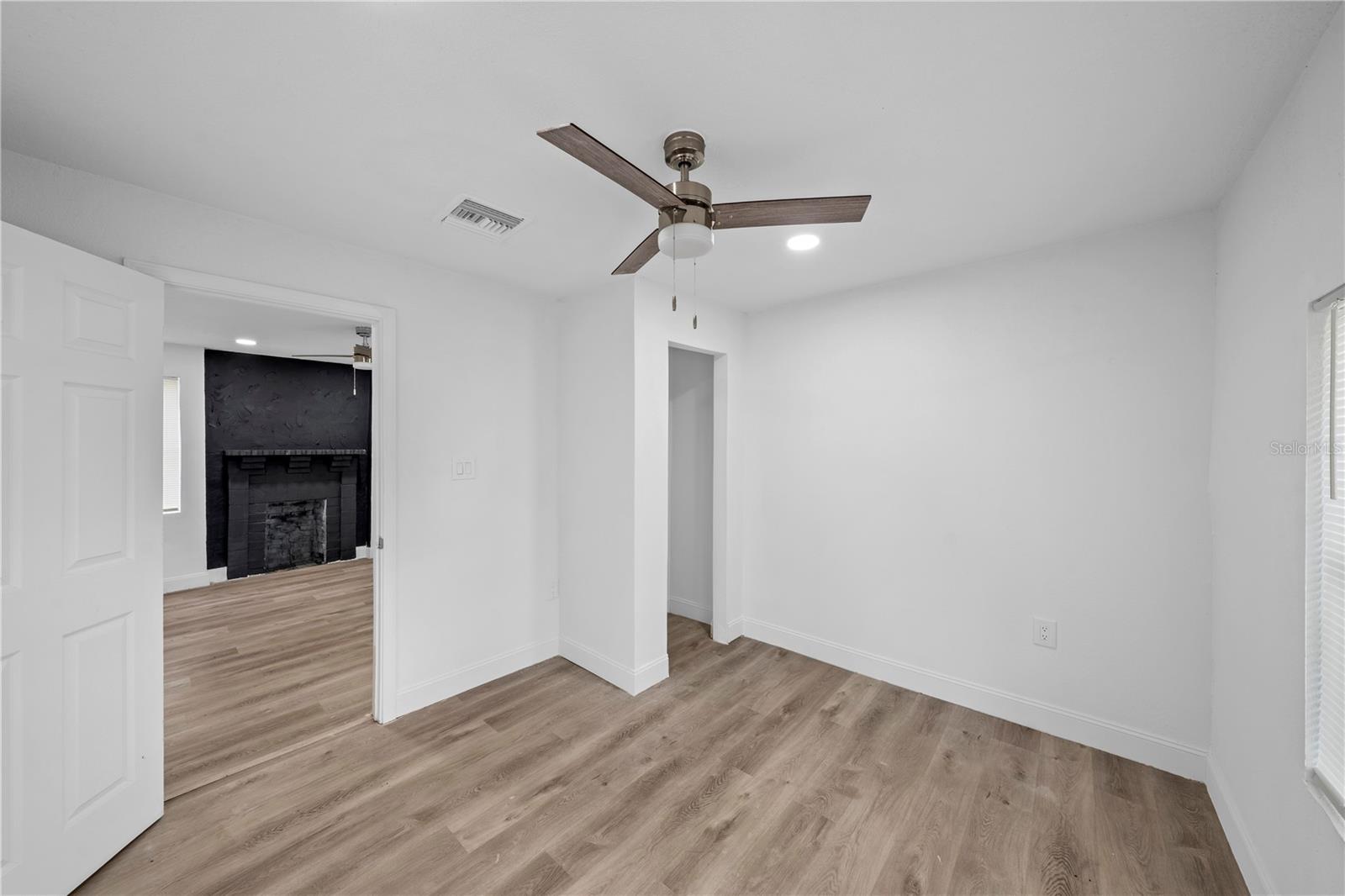 2331 Westside Dr Property Photo 18
