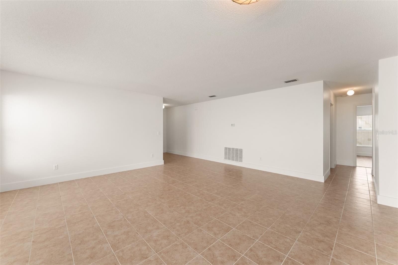 13050 Prairie Meadows Dr Property Photo 9
