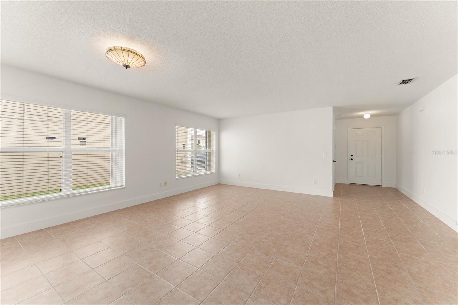 13050 Prairie Meadows Dr Property Photo 10