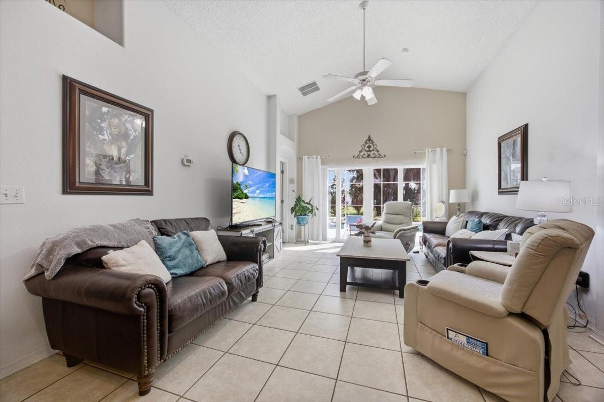 2127 Morning Star Dr Property Photo 11