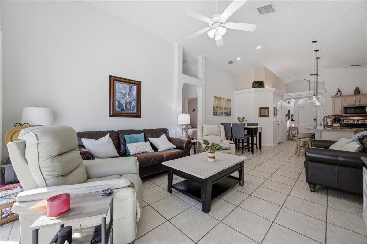 2127 Morning Star Dr Property Photo 16