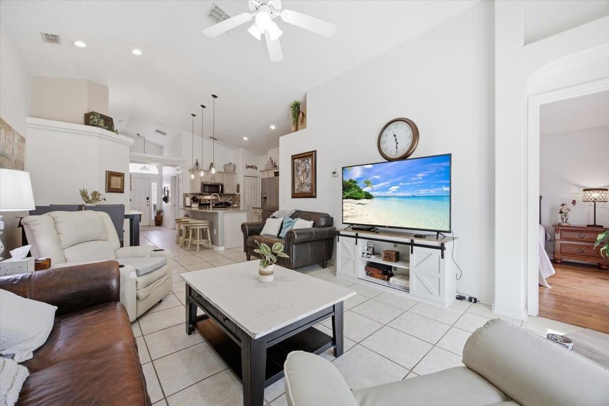 2127 Morning Star Dr Property Photo 17