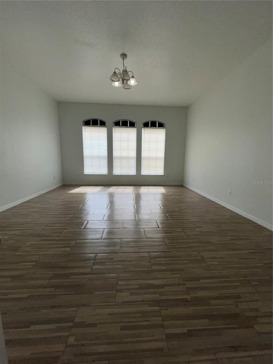 1851 Sand Arbor Cir Property Photo 9