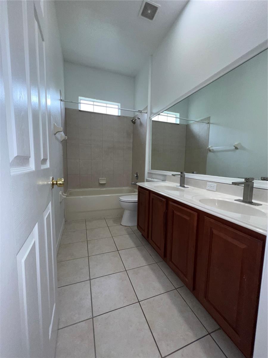 1851 Sand Arbor Cir Property Photo 19