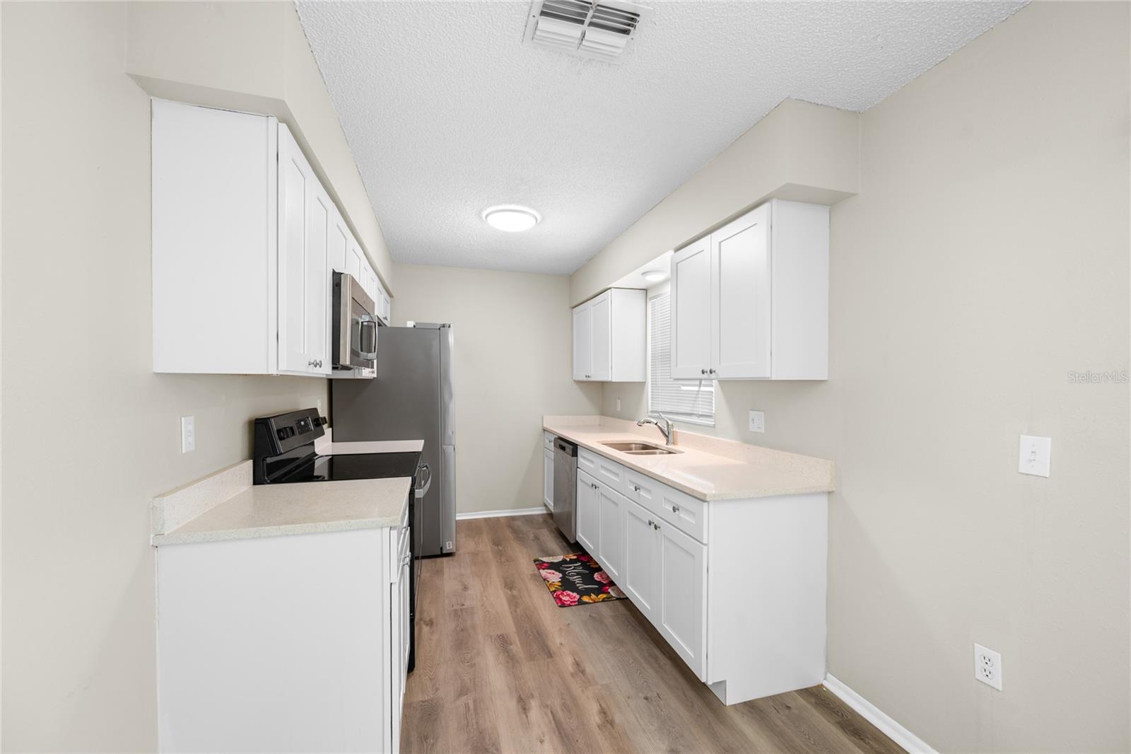 1221 E Court St Property Photo 12
