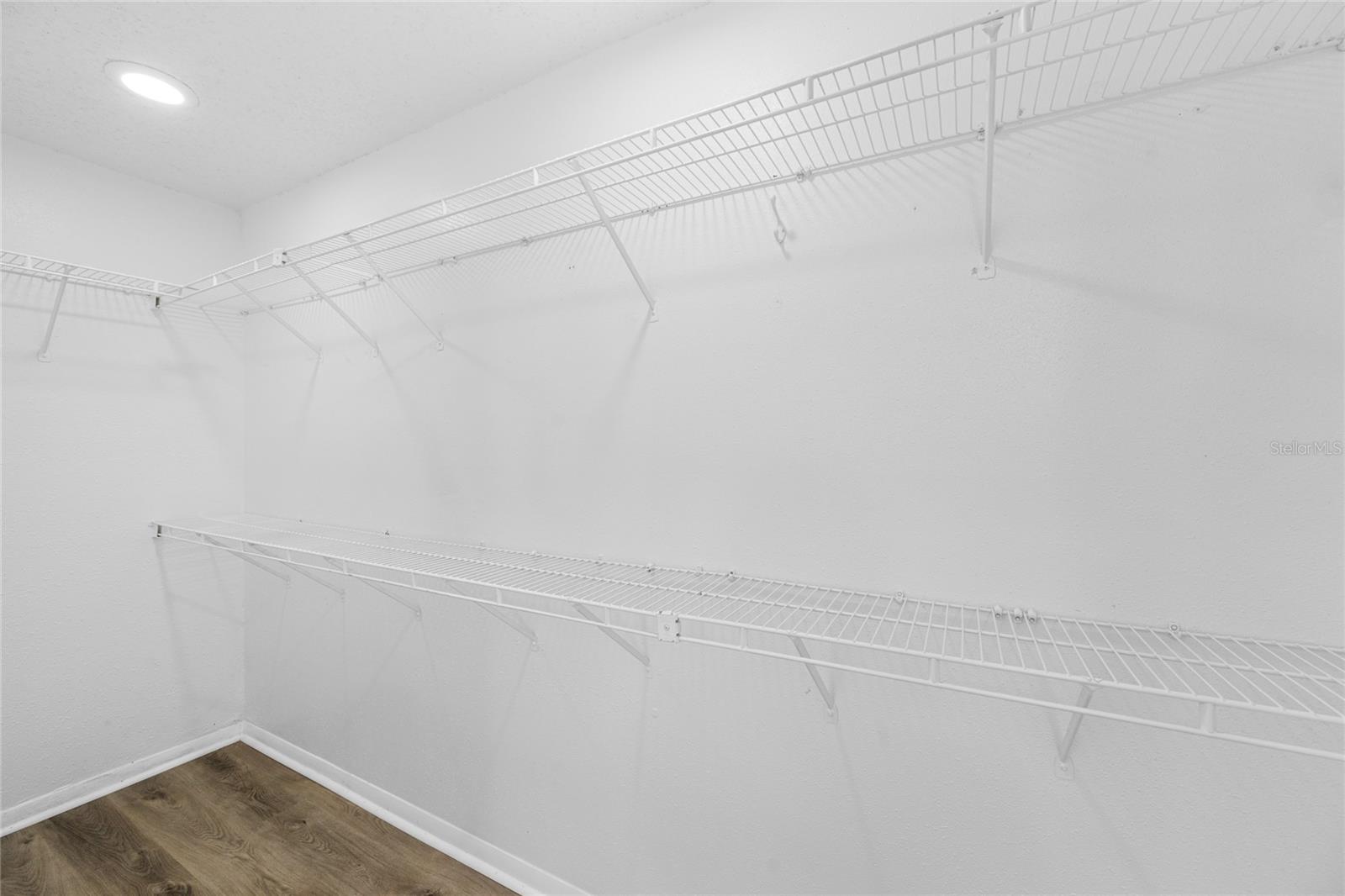 1221 E Court St Property Photo 16