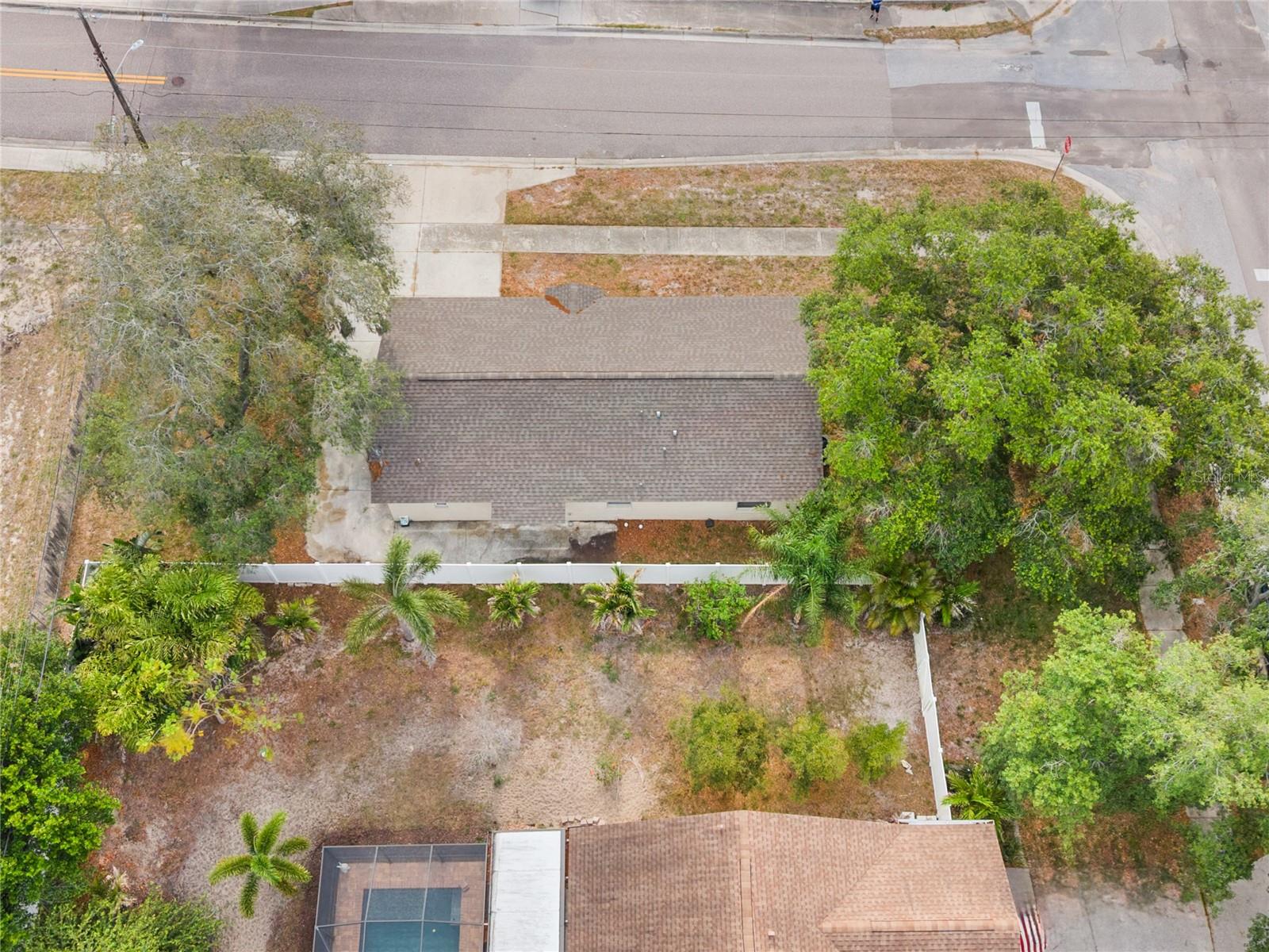 1221 E Court St Property Photo 30