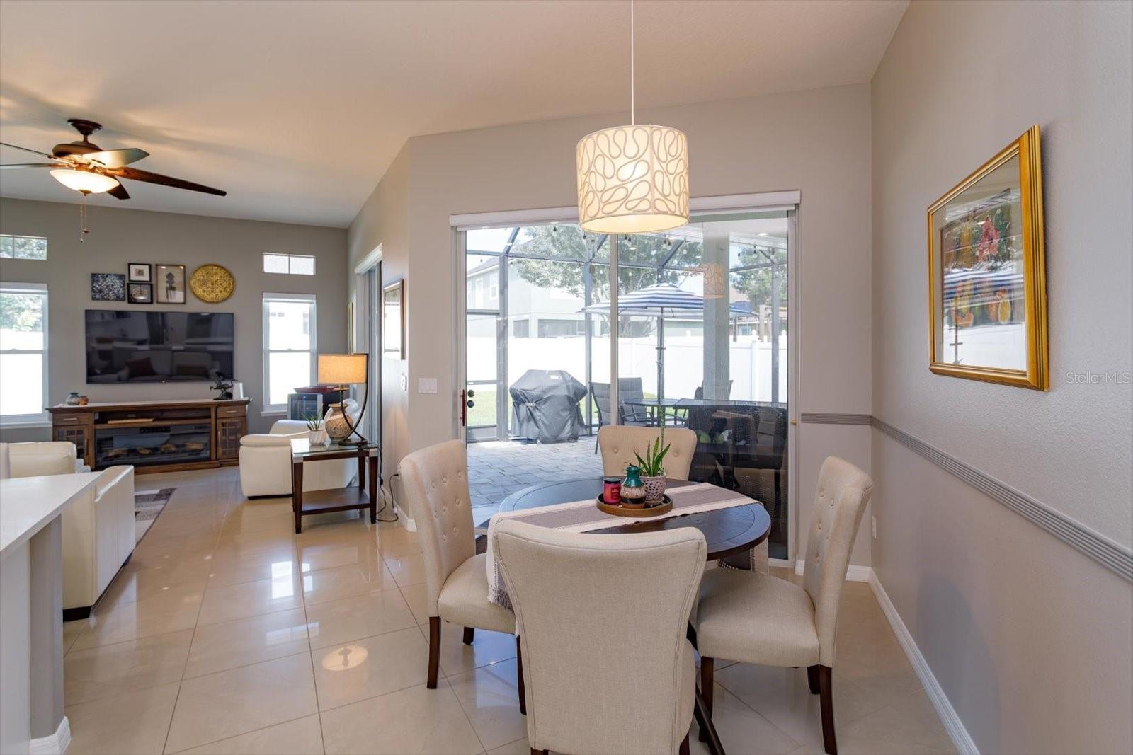 16514 Tudor Grove Dr Property Photo 15