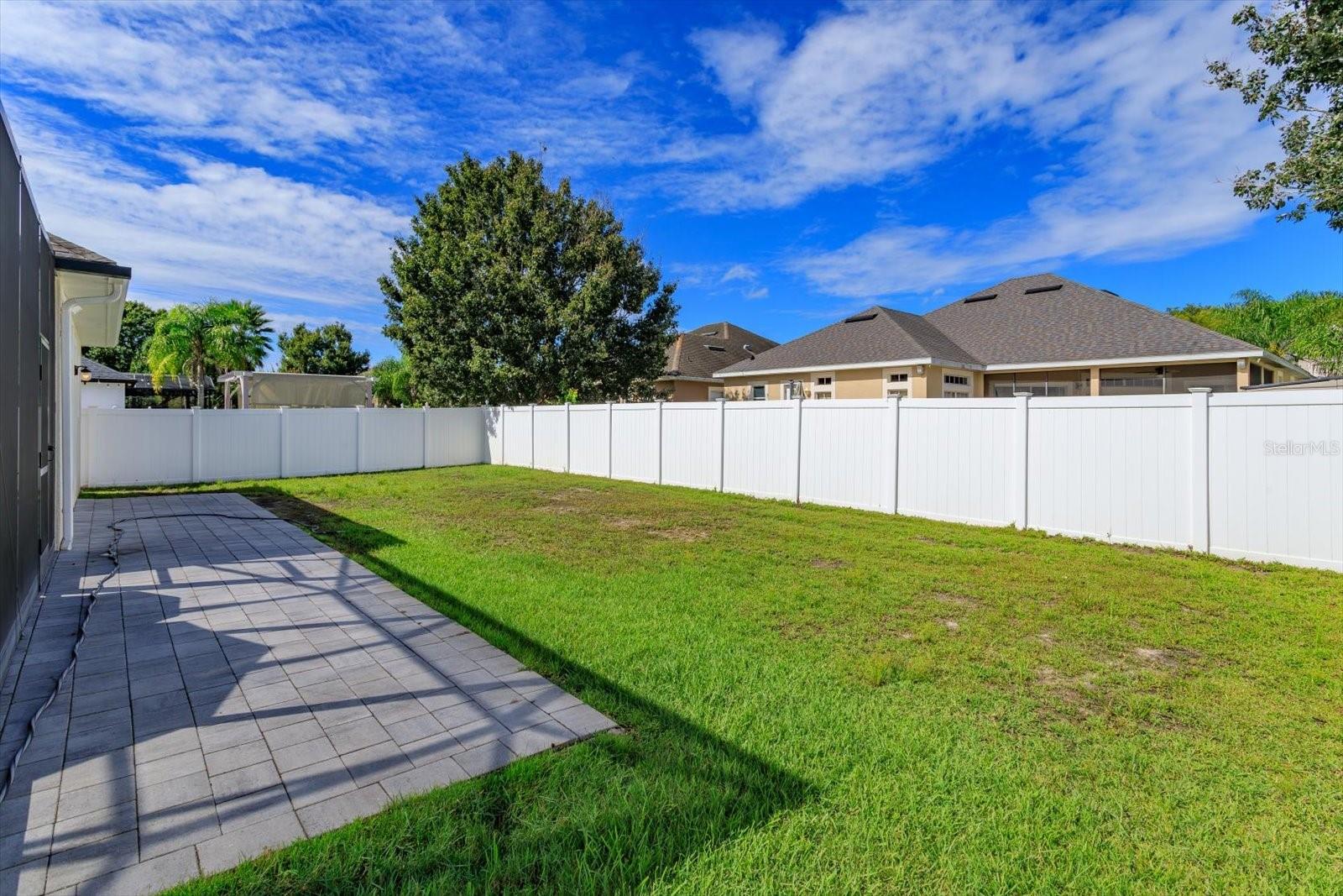 16514 Tudor Grove Dr Property Photo 35