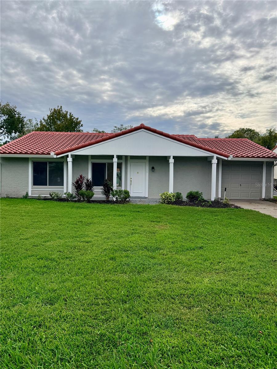 10155 DONHILL CT Property Photo 1