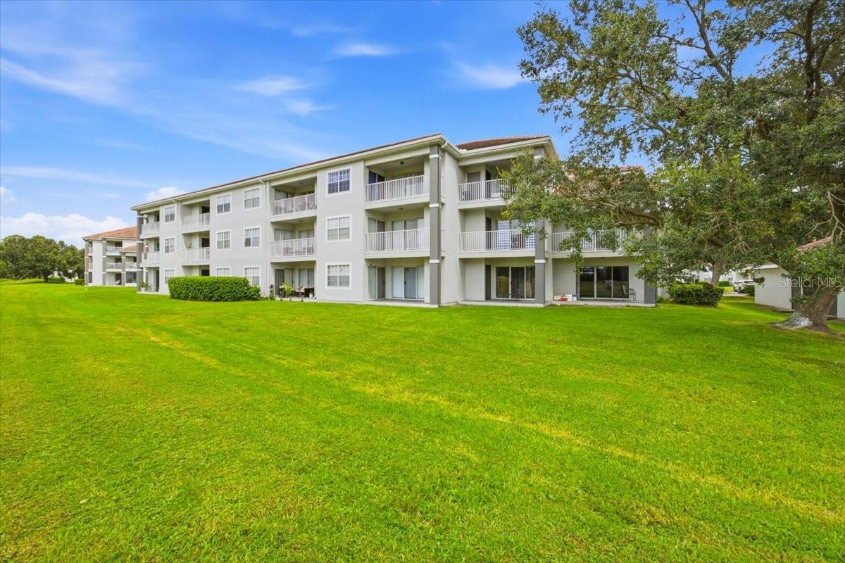 13917 Fairway Island Dr #922 Property Photo 13