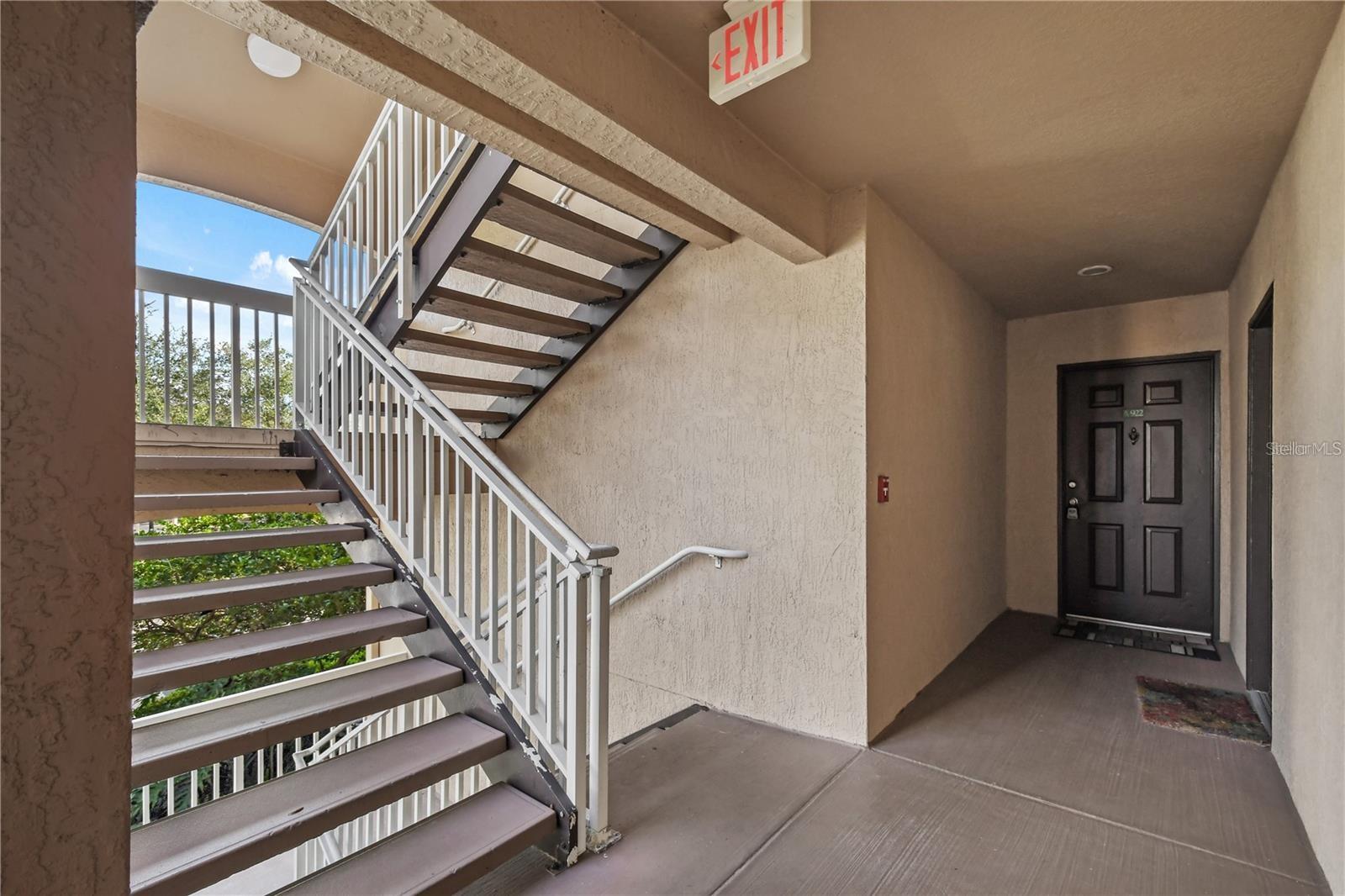 13917 Fairway Island Dr #922 Property Photo 14