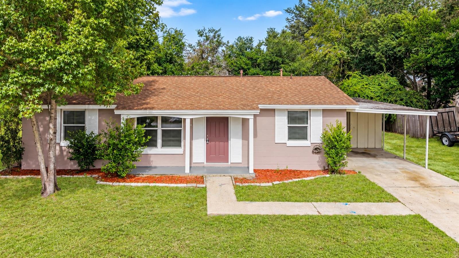 2550 Lawler Ln Property Photo 1