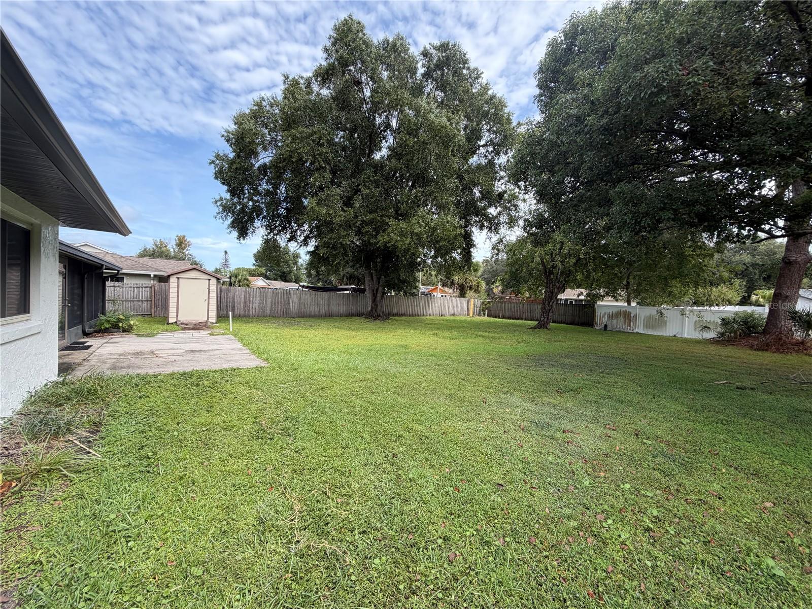 3915 Port Simbor Ave Property Photo 32
