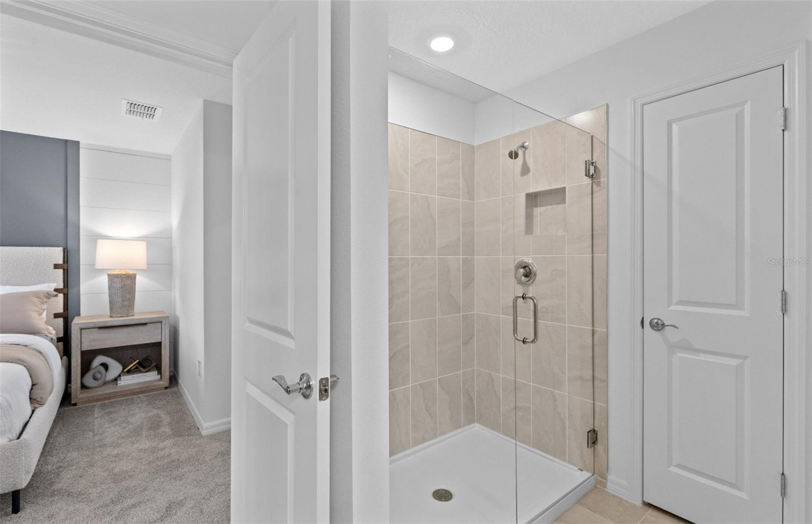 2093 Riverleaf Road Property Photo 26