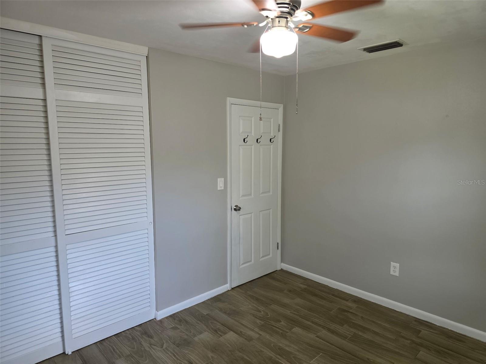 1387 Hartley Ave Property Photo 14