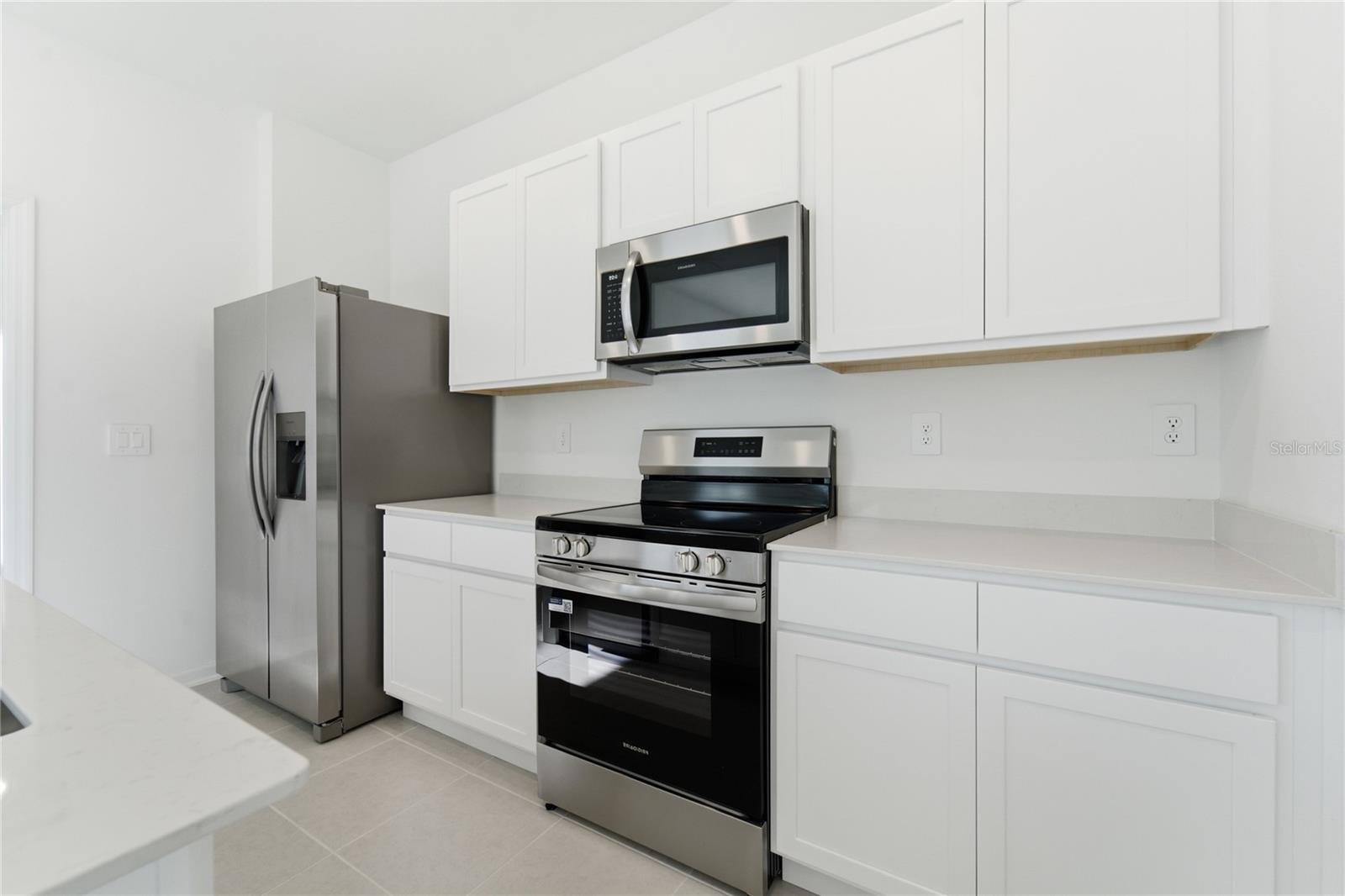 2212 Red Sun St Property Photo 8