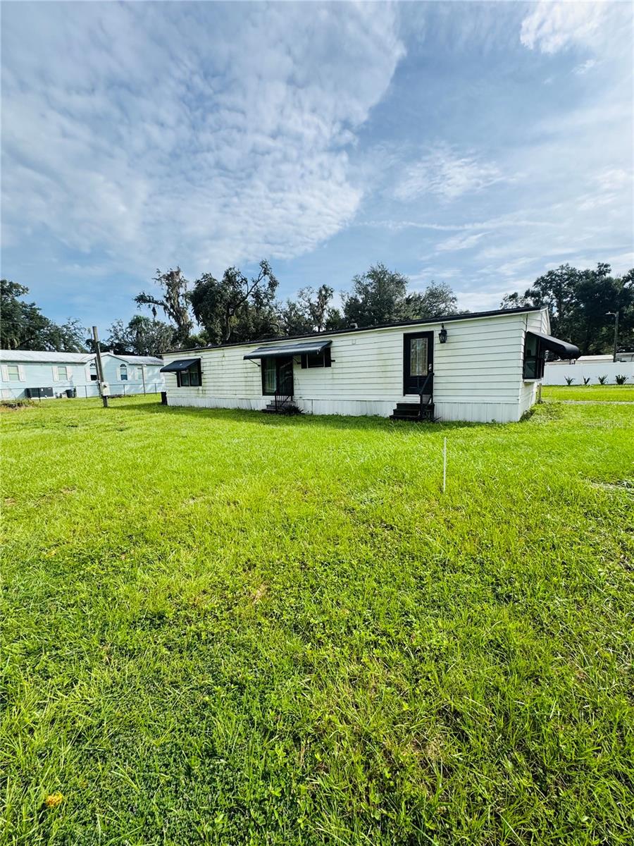1013 Lianne Pl Property Photo 4