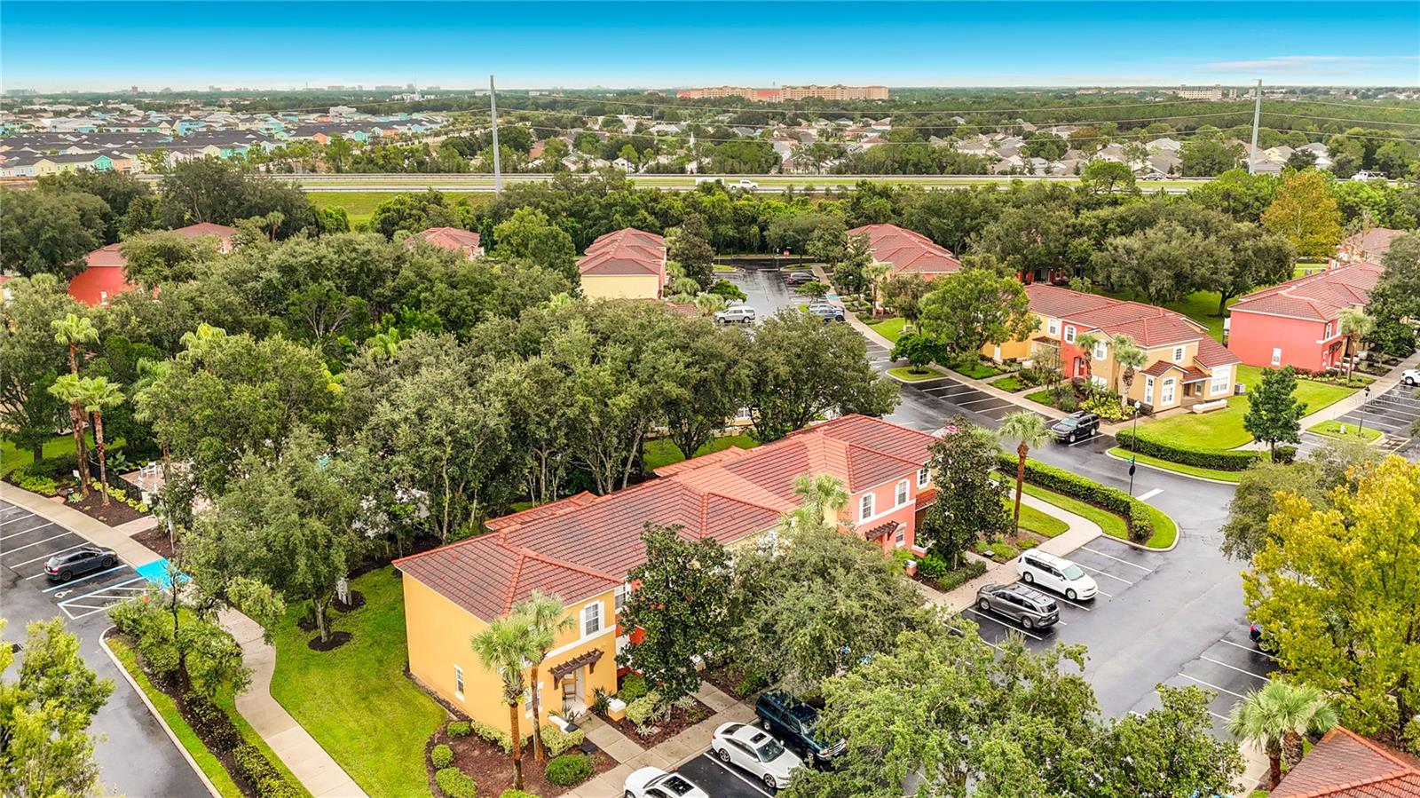 8474 CRYSTAL COVE LOOP Property Photo 1
