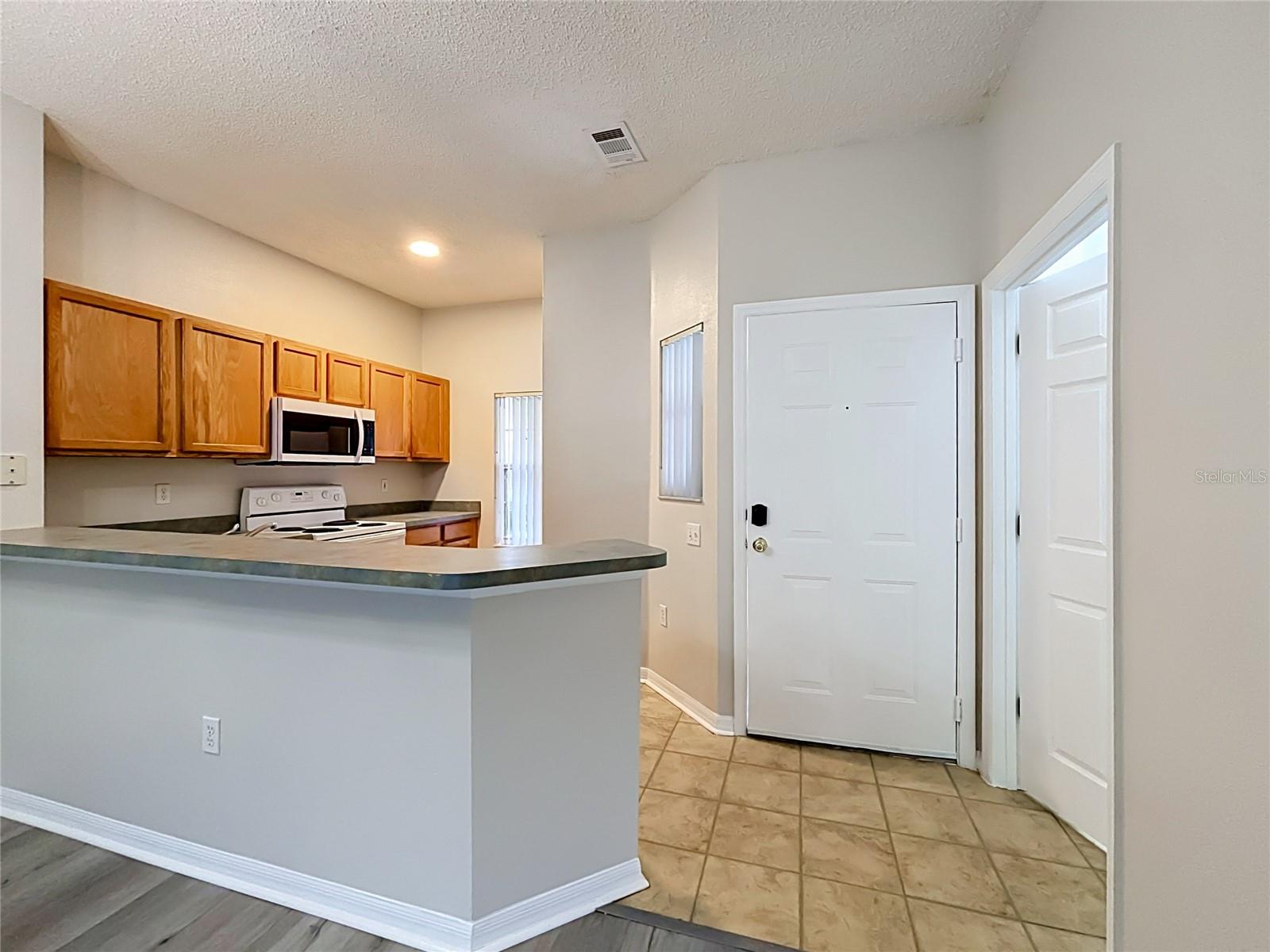 8474 Crystal Cove Loop Property Photo 9