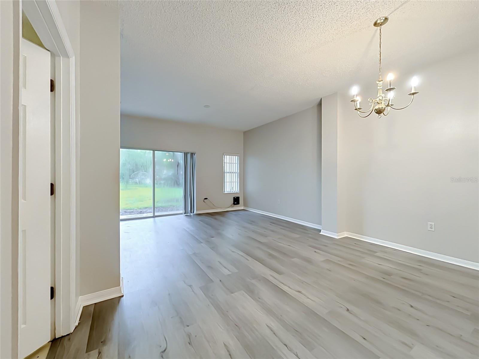 8474 Crystal Cove Loop Property Photo 17