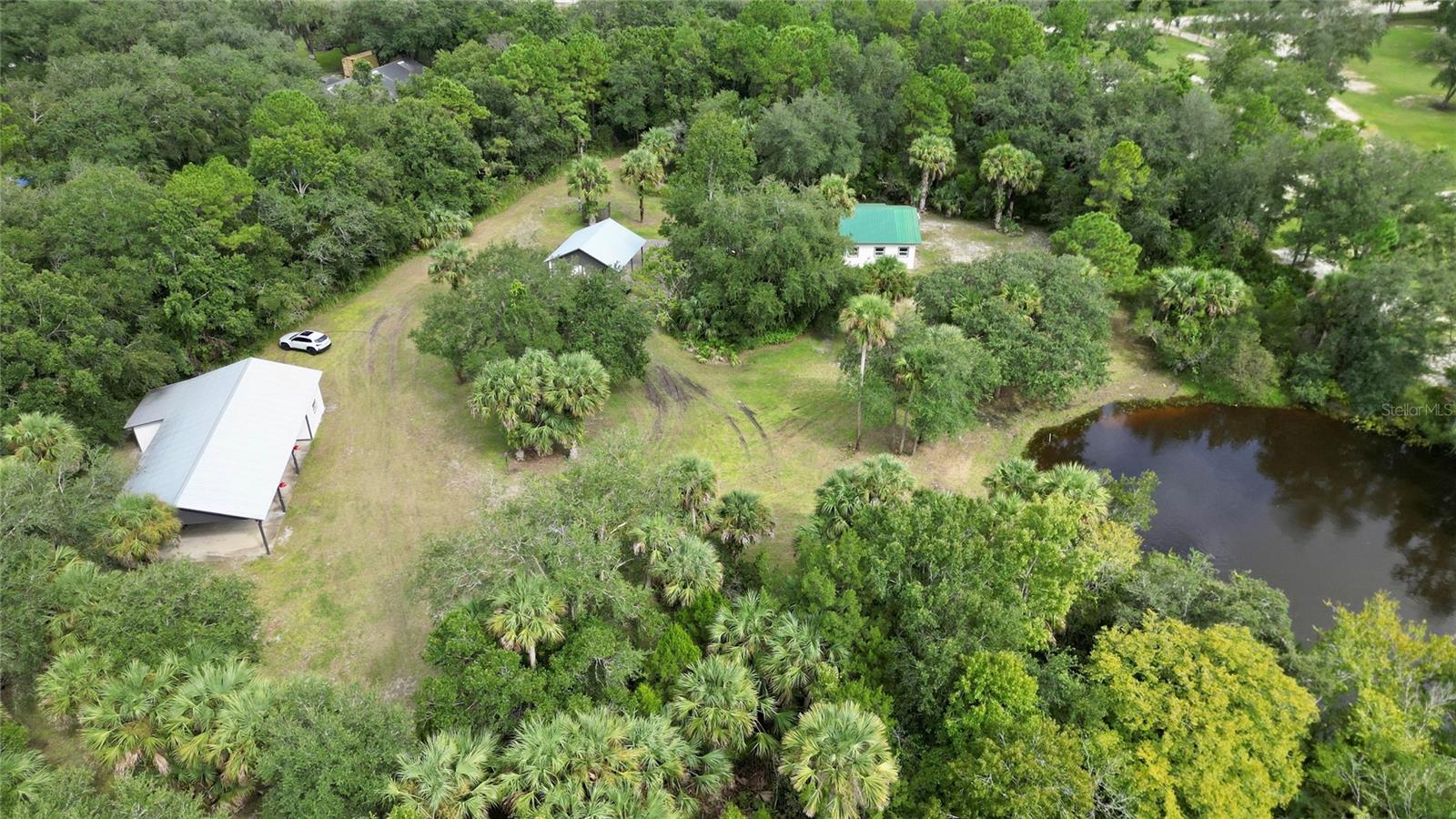 2415 Waccassa St Property Photo 2