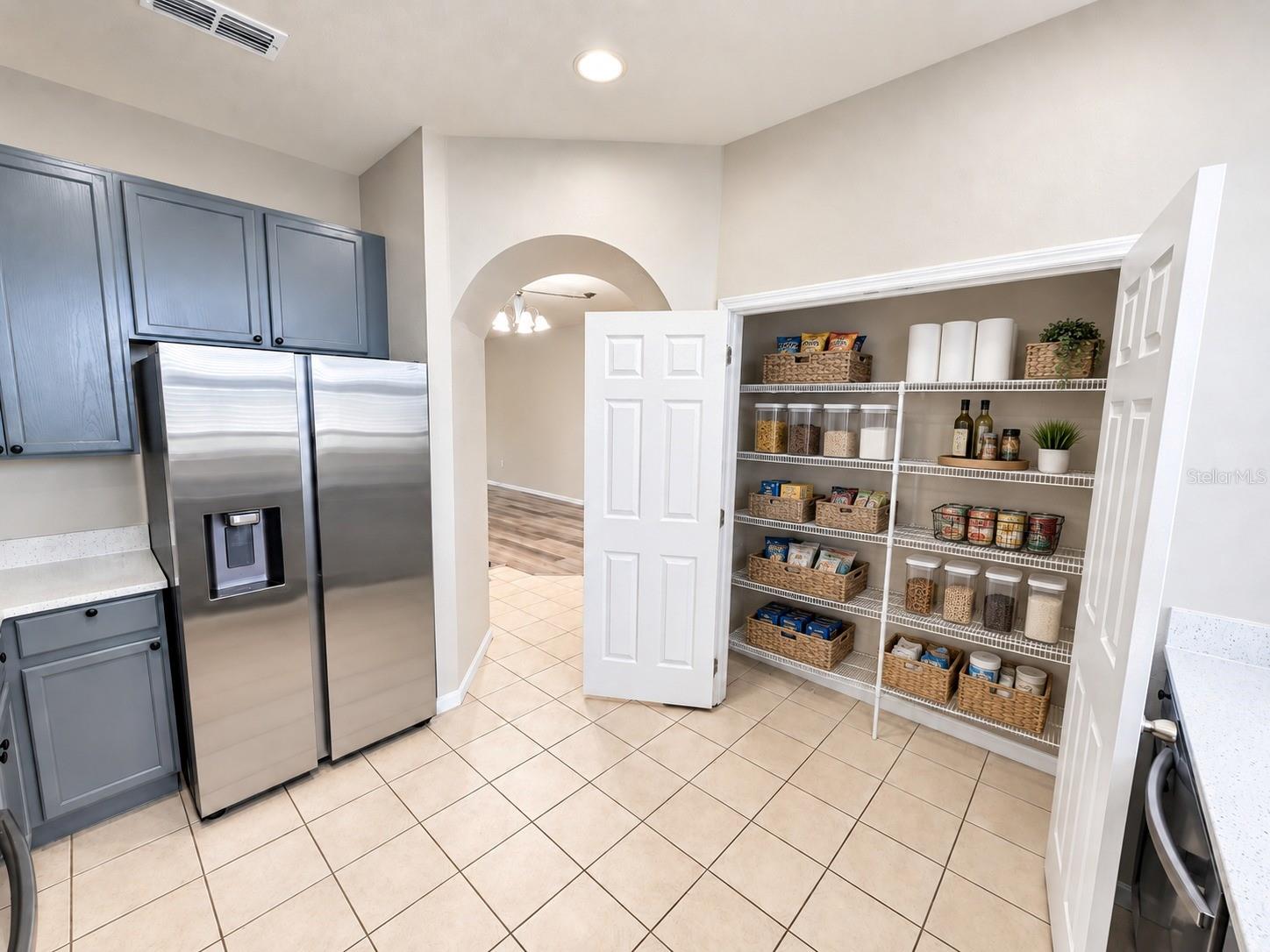 4996 Town Ter N Property Photo 10