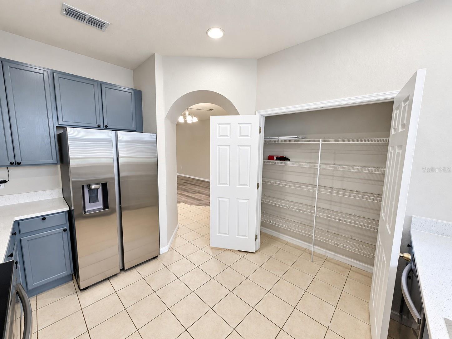 4996 Town Ter N Property Photo 11