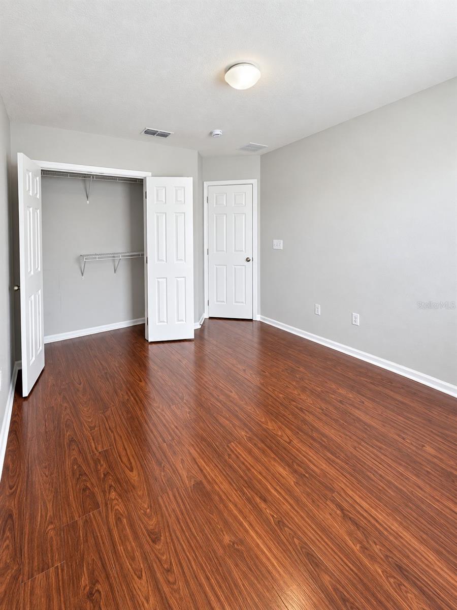 4996 Town Ter N Property Photo 31