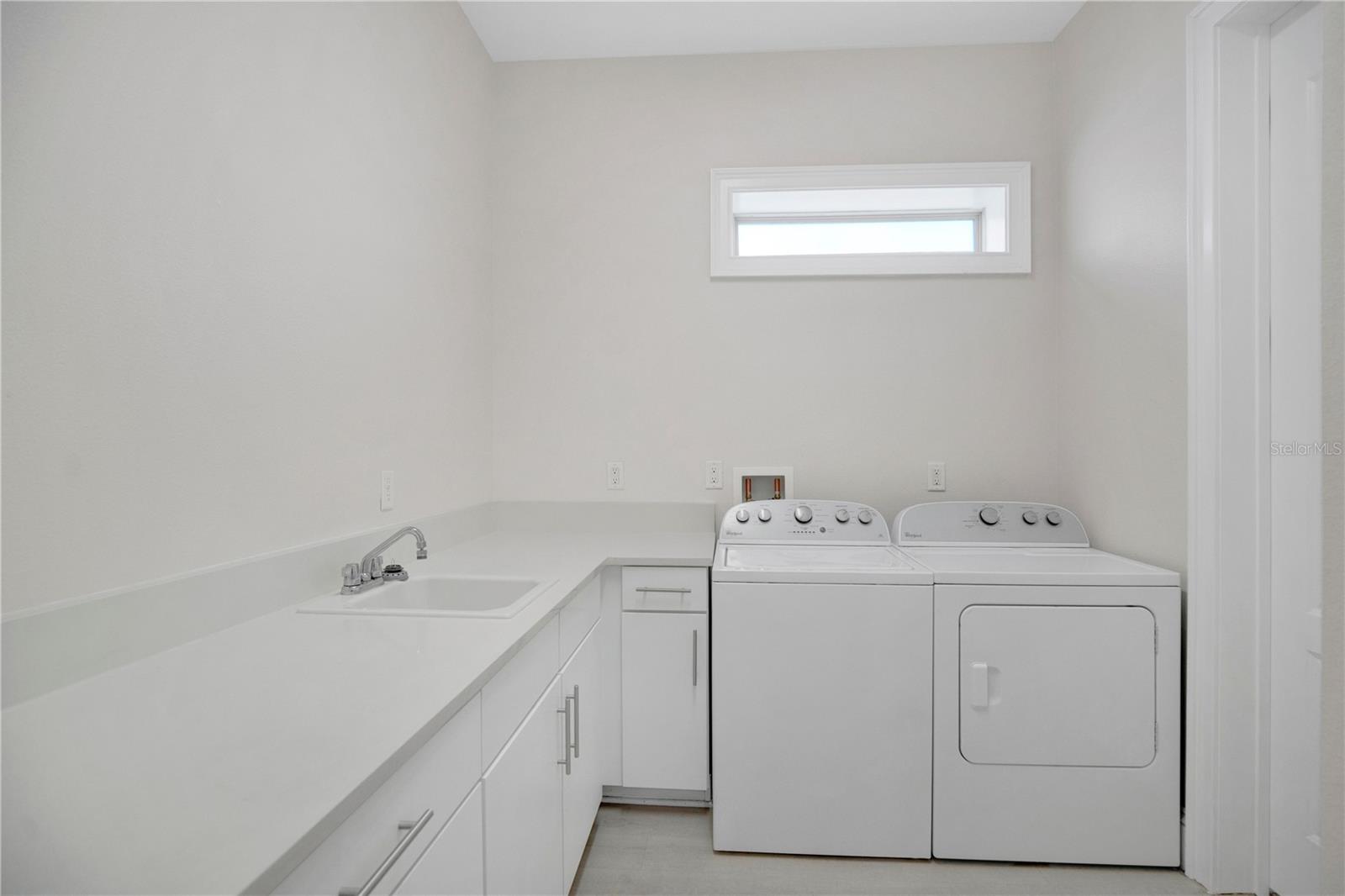 228 Stanton Estates Cir Property Photo 35