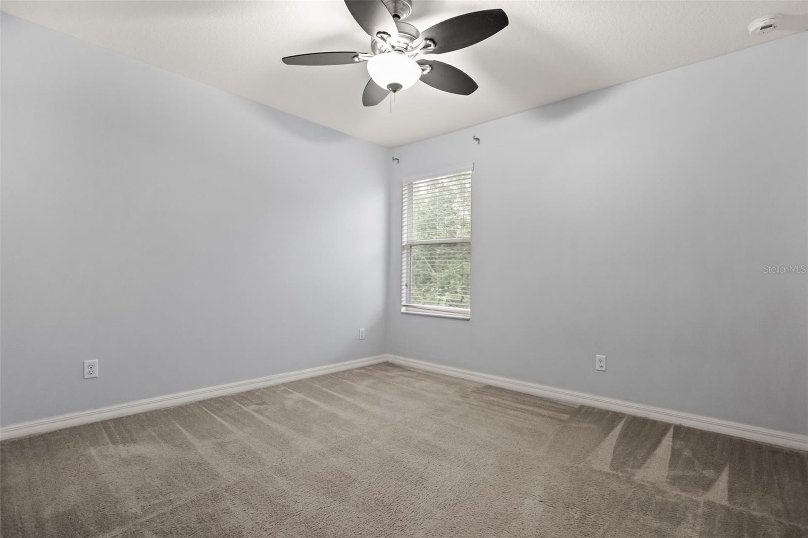9117 Oak Commons Way Property Photo 22