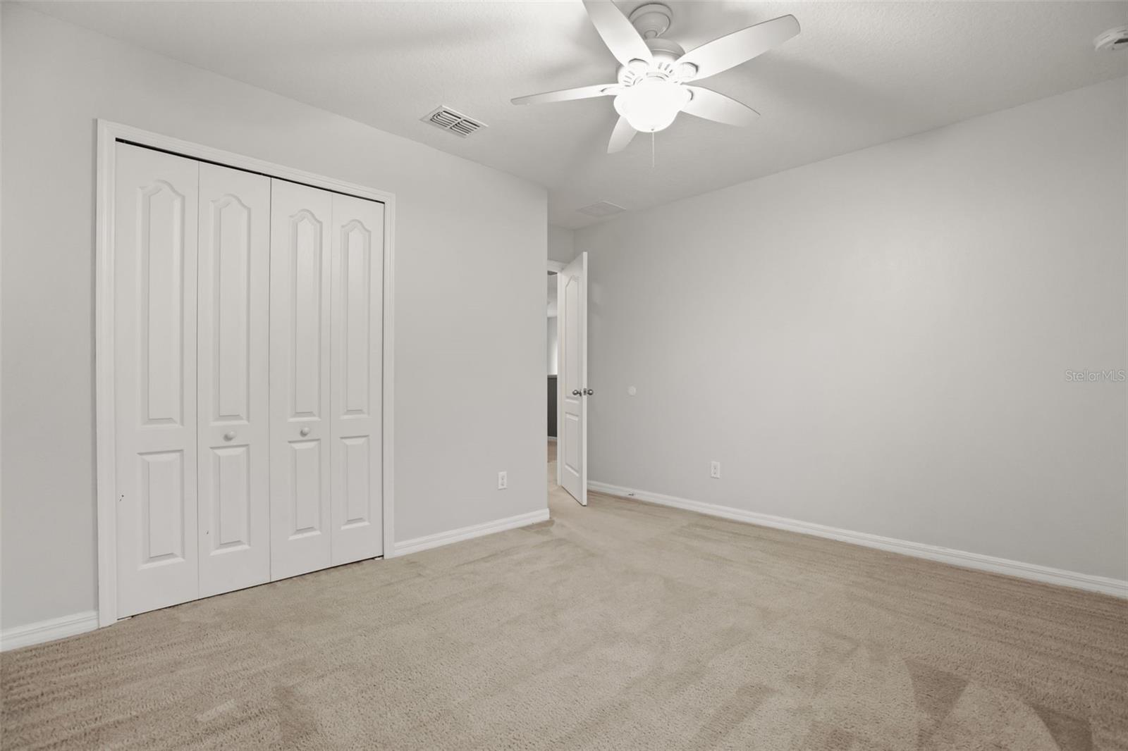 9117 Oak Commons Way Property Photo 32