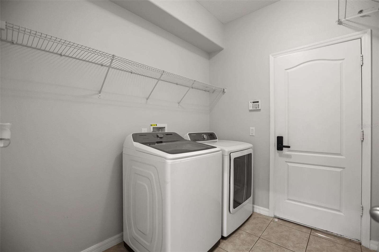 9117 Oak Commons Way Property Photo 35